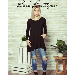 Buttery Soft Black Side Pocket Sharkbite Tunic